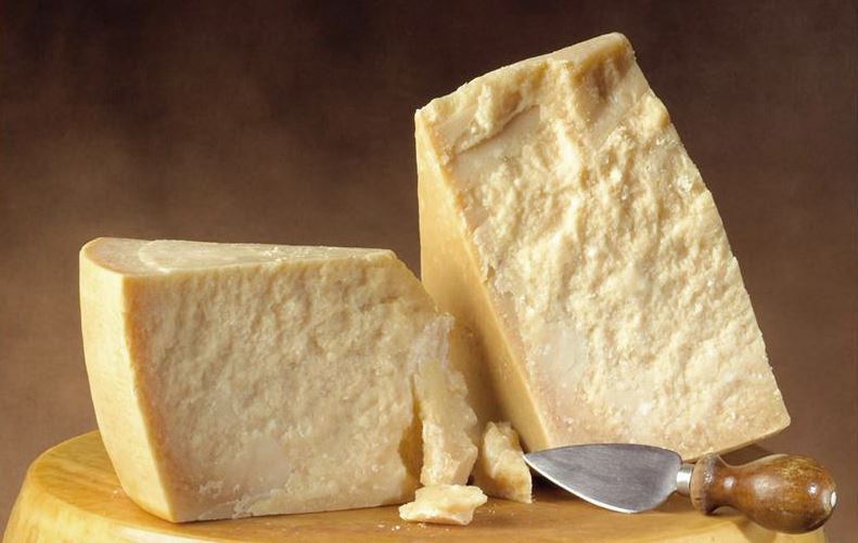 PARMIGIANO REGGIANO 30  MESI DA  1 KG SOTTOVUOTO